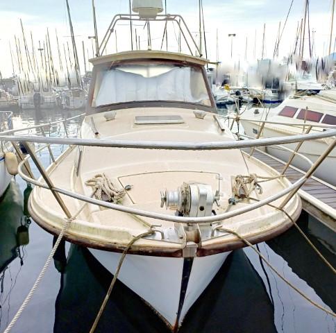 slider 0 Beneteau Antares 750